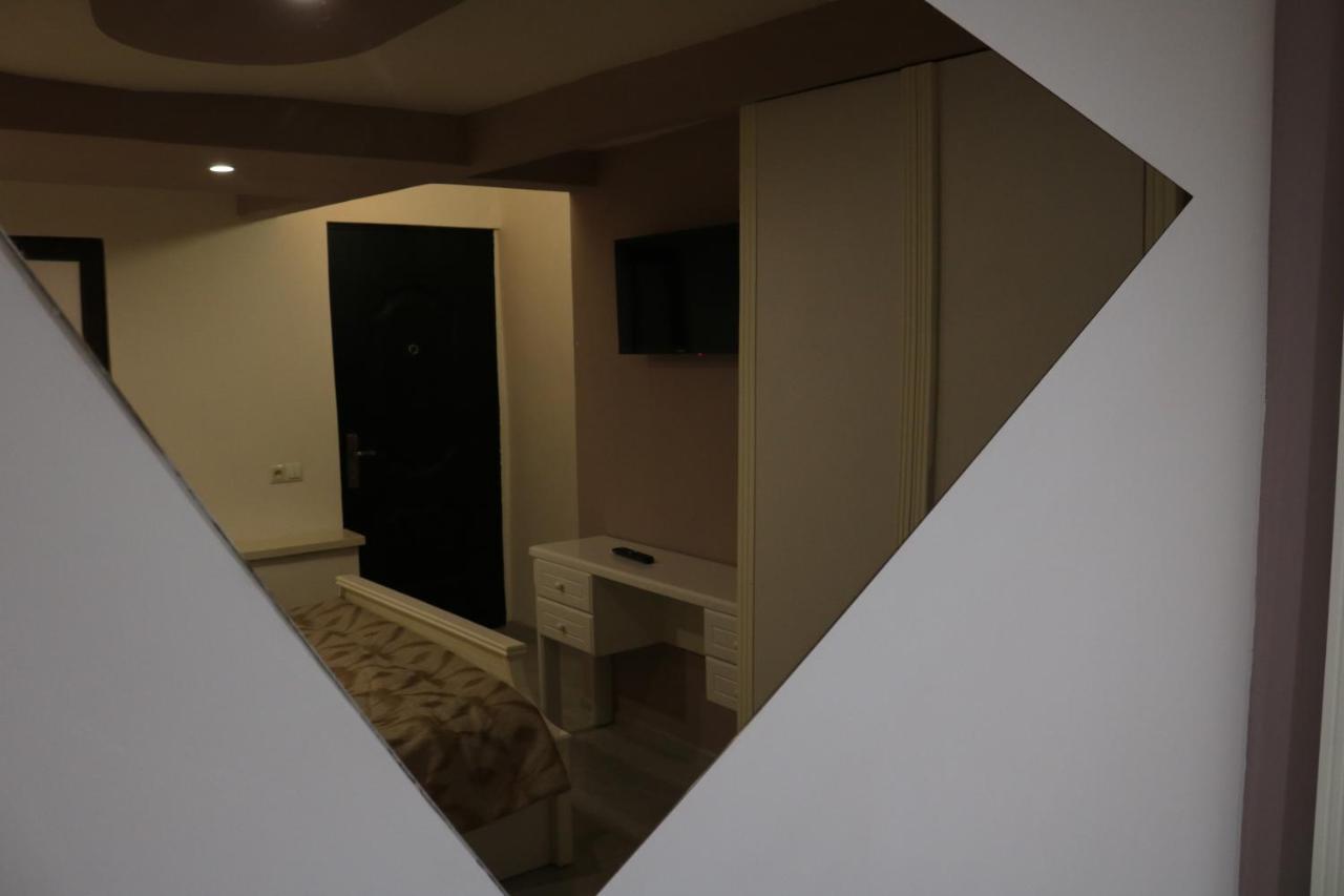Kai Hotel Bar Tbilisi Bagian luar foto
