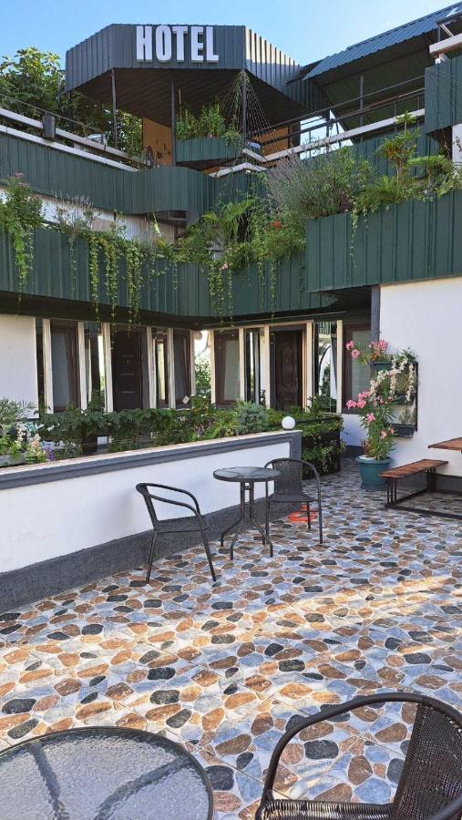 Kai Hotel Bar Tbilisi Bagian luar foto
