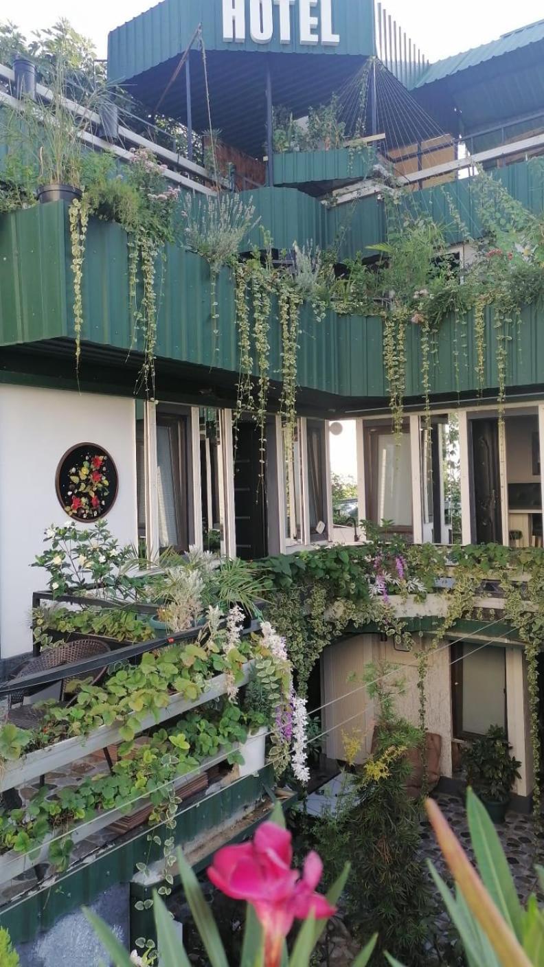 Kai Hotel Bar Tbilisi Bagian luar foto